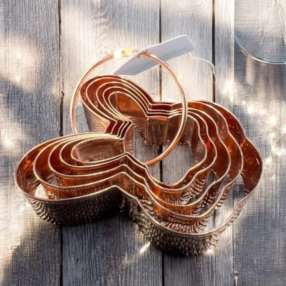 Williams Sonoma Easter Bunny Copper Metal Cookie Cutters 5 on Ring New W Tag - Picture 1 of 14